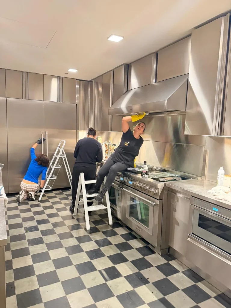 Housekeeping in a luxury Los Angeles kitchen